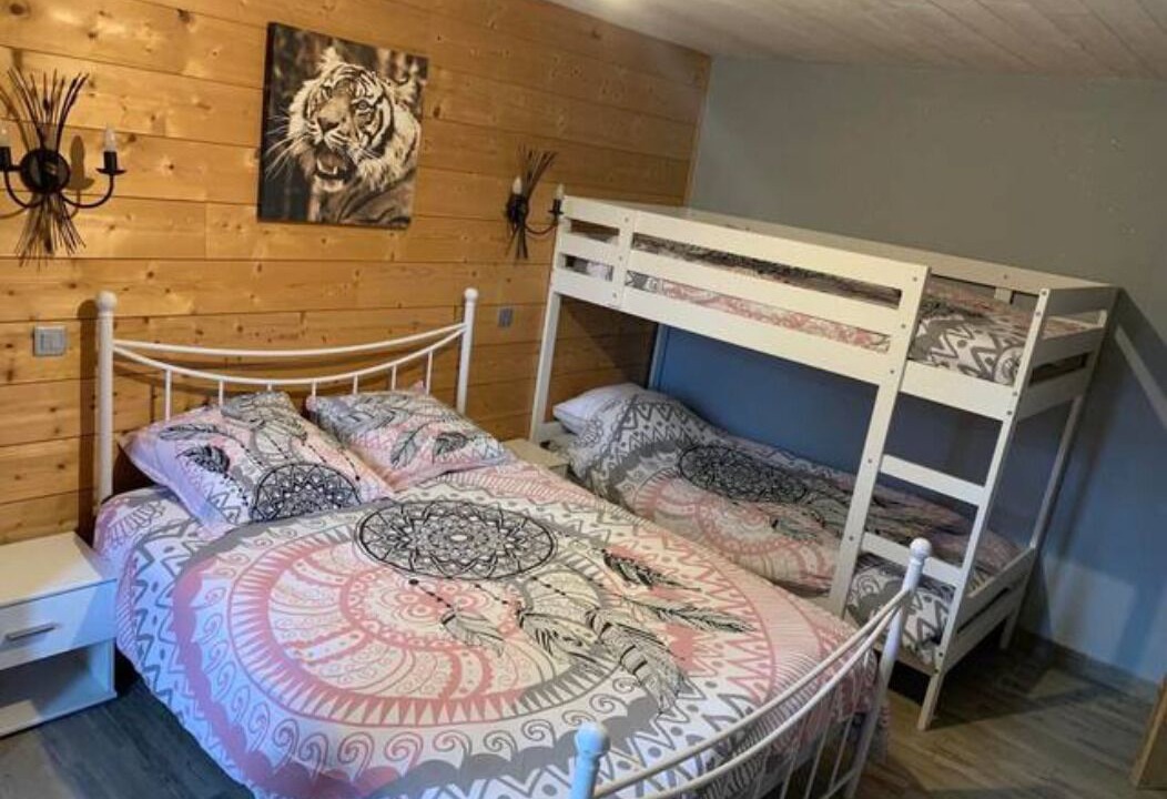 Photo of Bedroom in Robiac-Rochessadoule