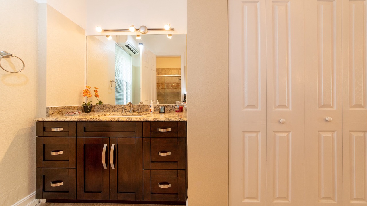 Photo of Bathroom in Truckland