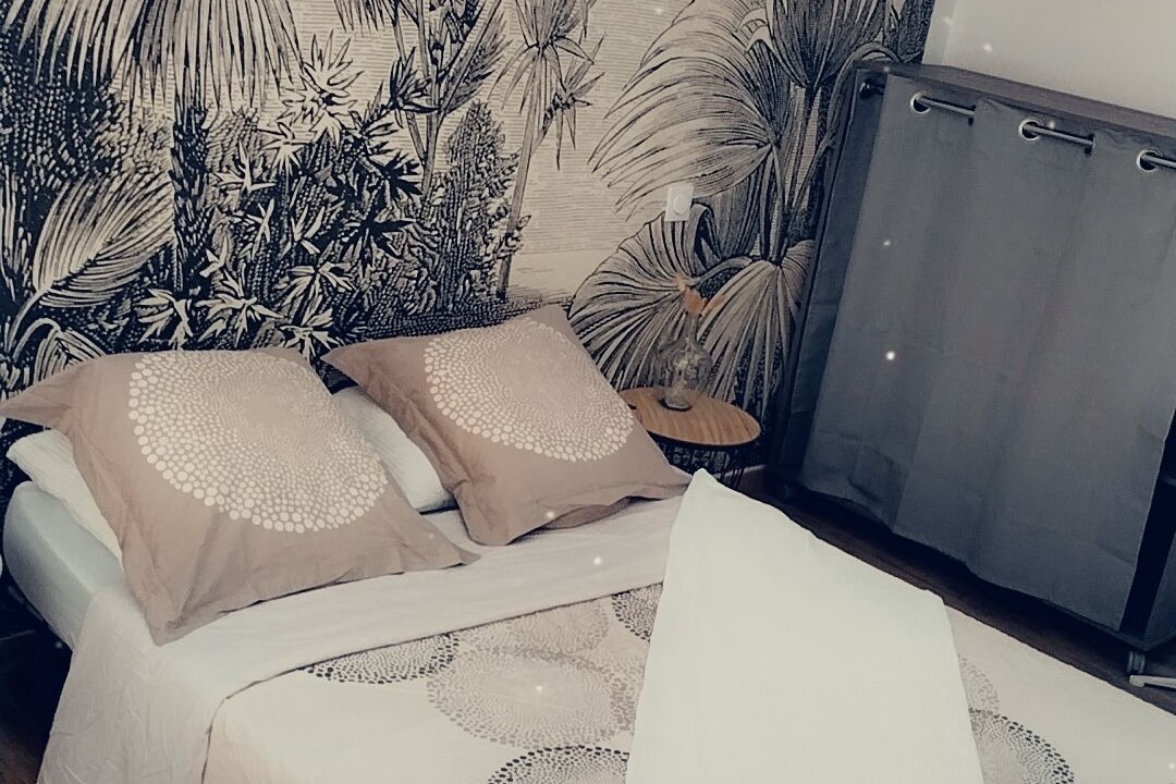 Photo of Bedroom in Lezignan-Corbieres