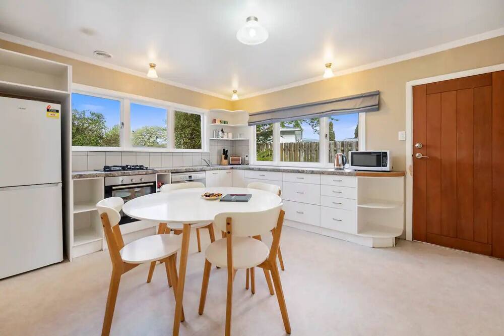 Photo of Kitchen in Hannahs Bay