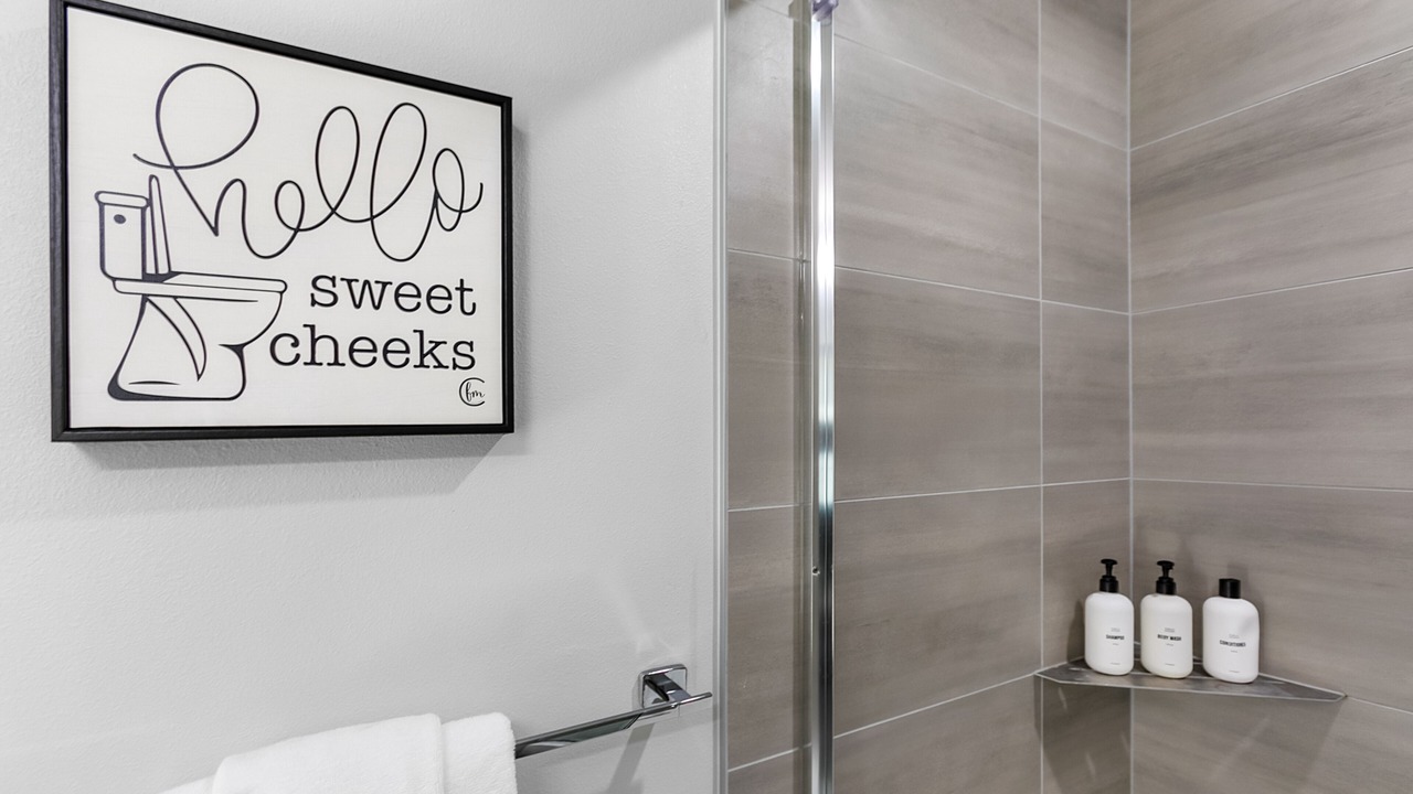 Photo of Bathroom in Leschi