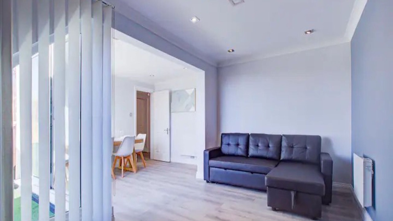 Photo of Others in Crays Hill