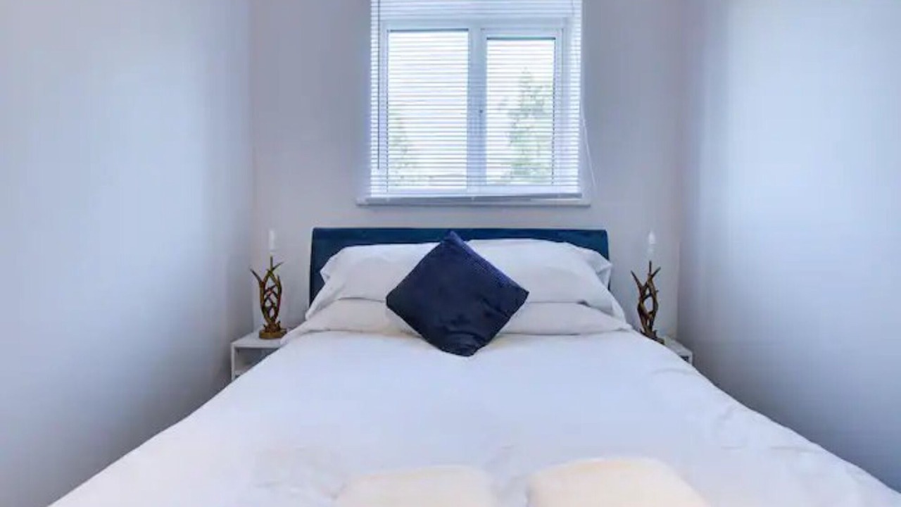 Photo of Others in Crays Hill