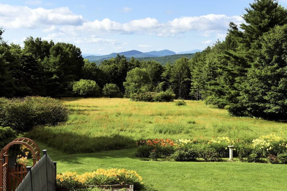 Photo of Outdoor in Canaan