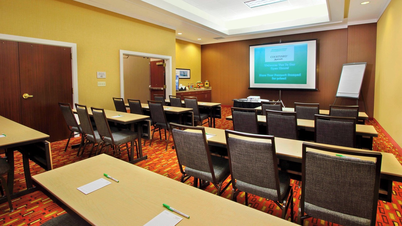 Photo of Others in Downtown Oakland