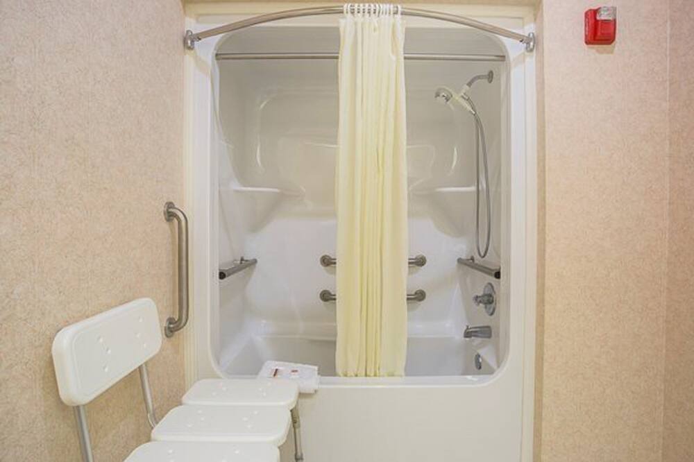 Photo of Bathroom in Whitley City