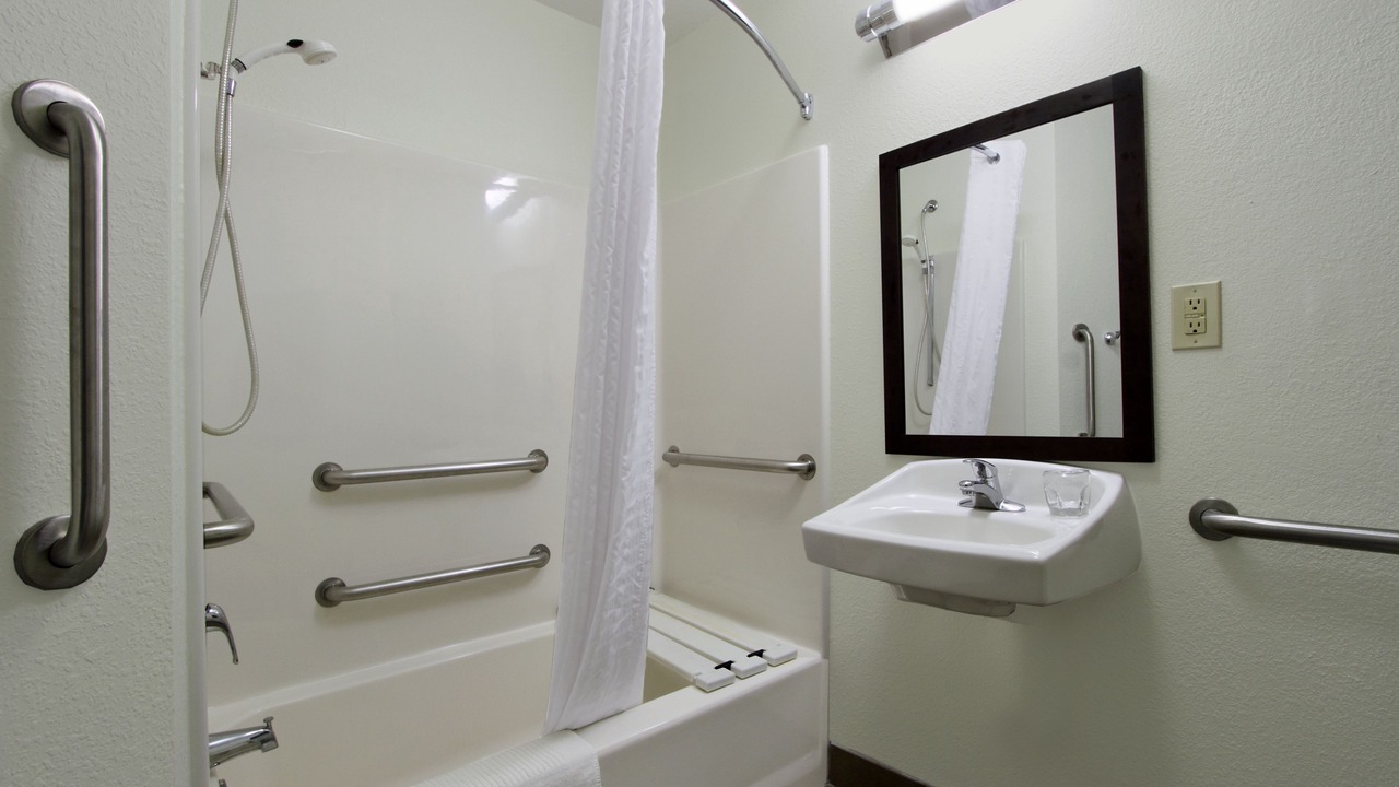 Photo of Bathroom in Rogers