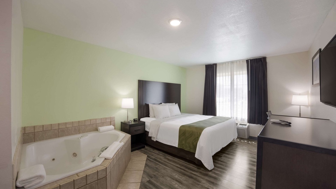 Photo of Bedroom in Clayton