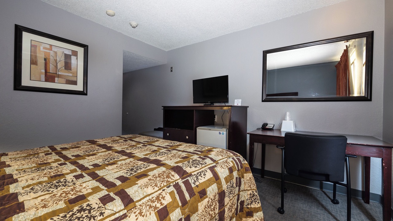 Photo of Bedroom in Auburn