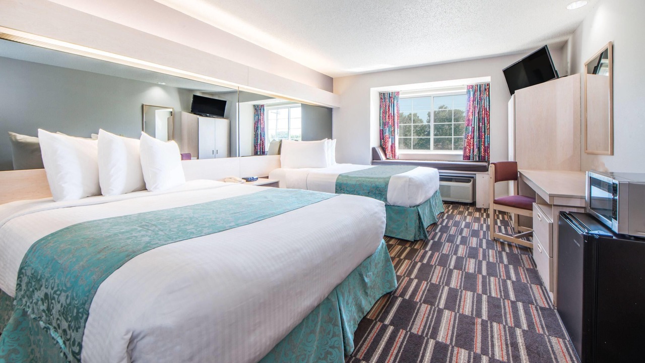 Photo of Bedroom in Verdigris