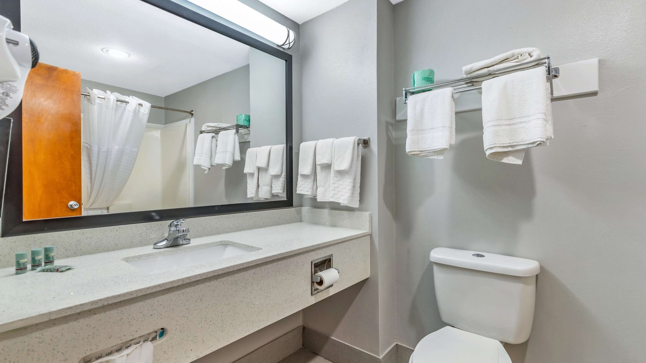 Photo of Bathroom in Port Lavaca