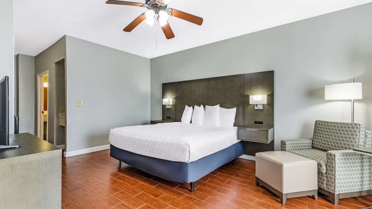 Photo of Bedroom in Port Lavaca