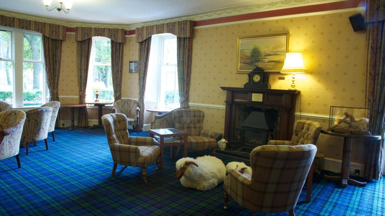 Photo of Others in Dinnet