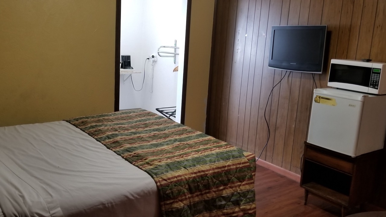 Photo of Bedroom in Yreka