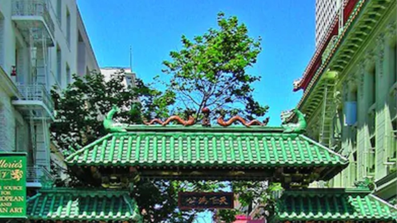 Photo of Others in Chinatown