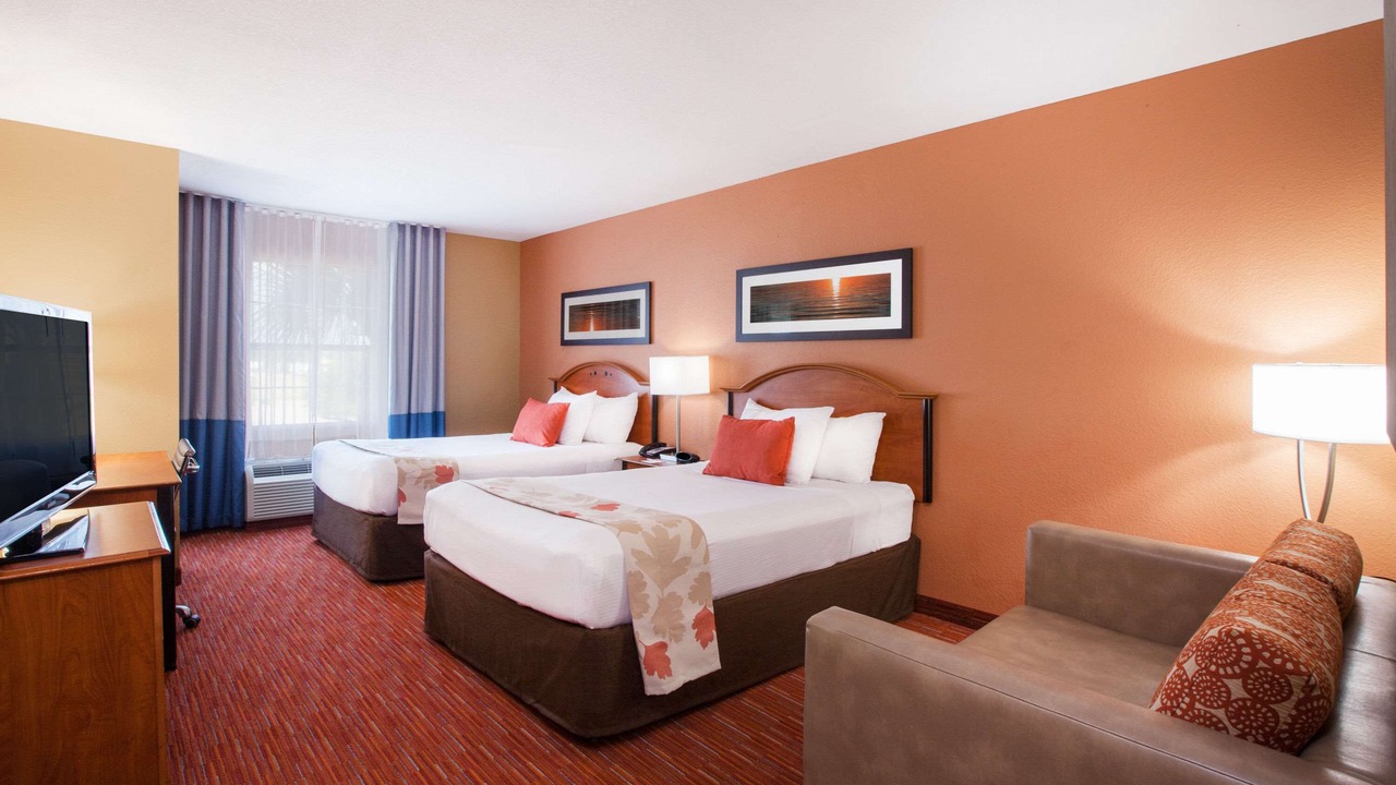 Photo of Bedroom in Central City