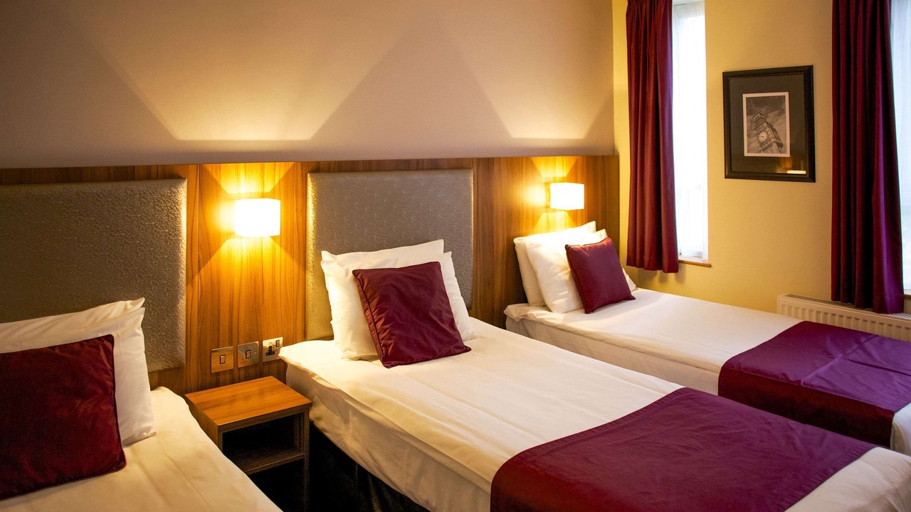 Photo of Bedroom in Frognal and Fitzjohns