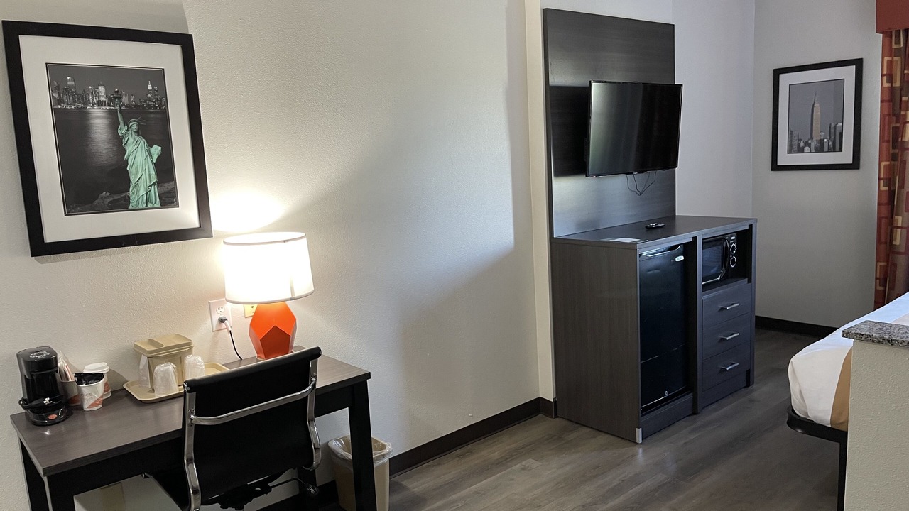 Photo of Bedroom in Tulsa
