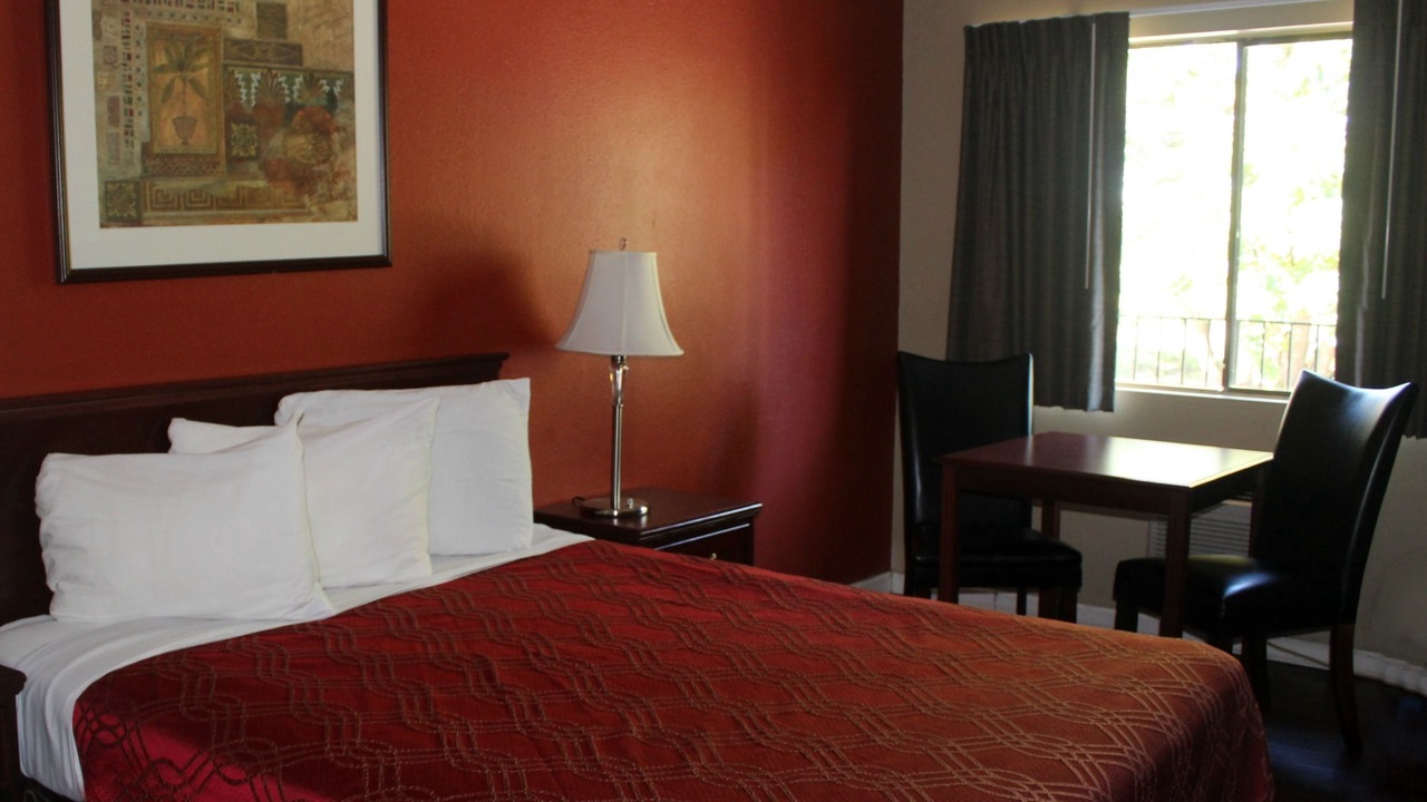 Photo of Bedroom in Kelso