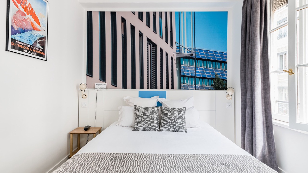 Photo of Bedroom in Carnot - Gailleton