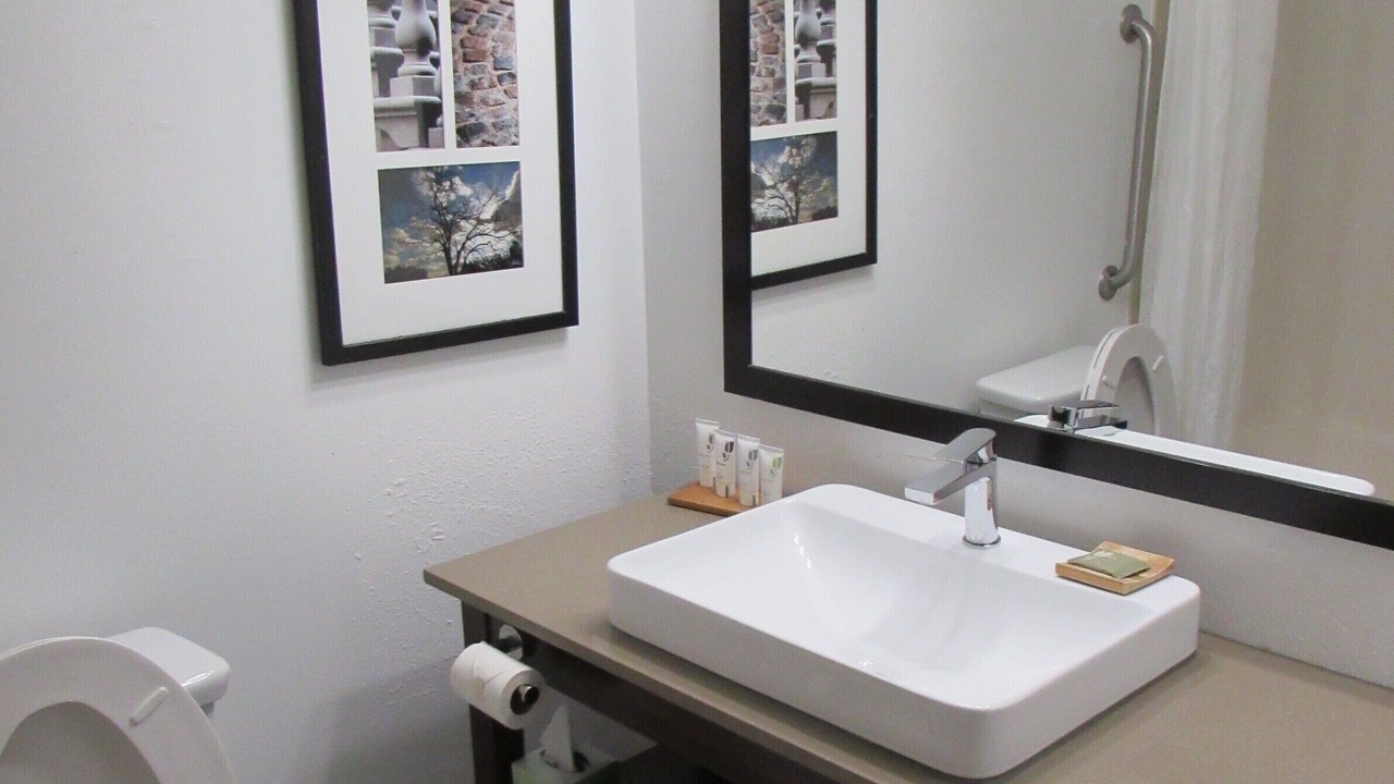 Photo of Bathroom in Eagan