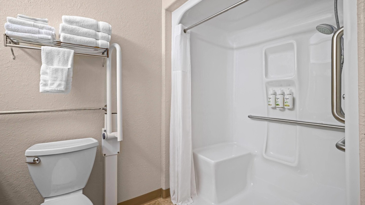 Photo of Bathroom in Winkler