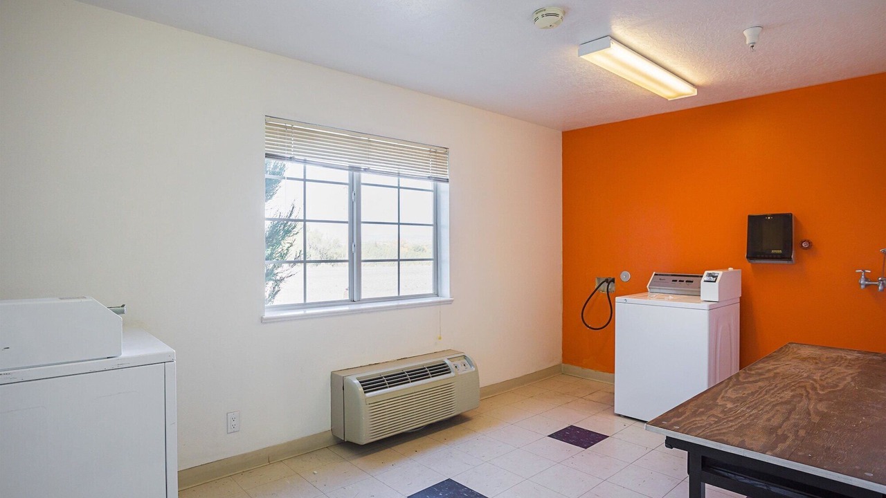 Photo of Bedroom in Bernalillo