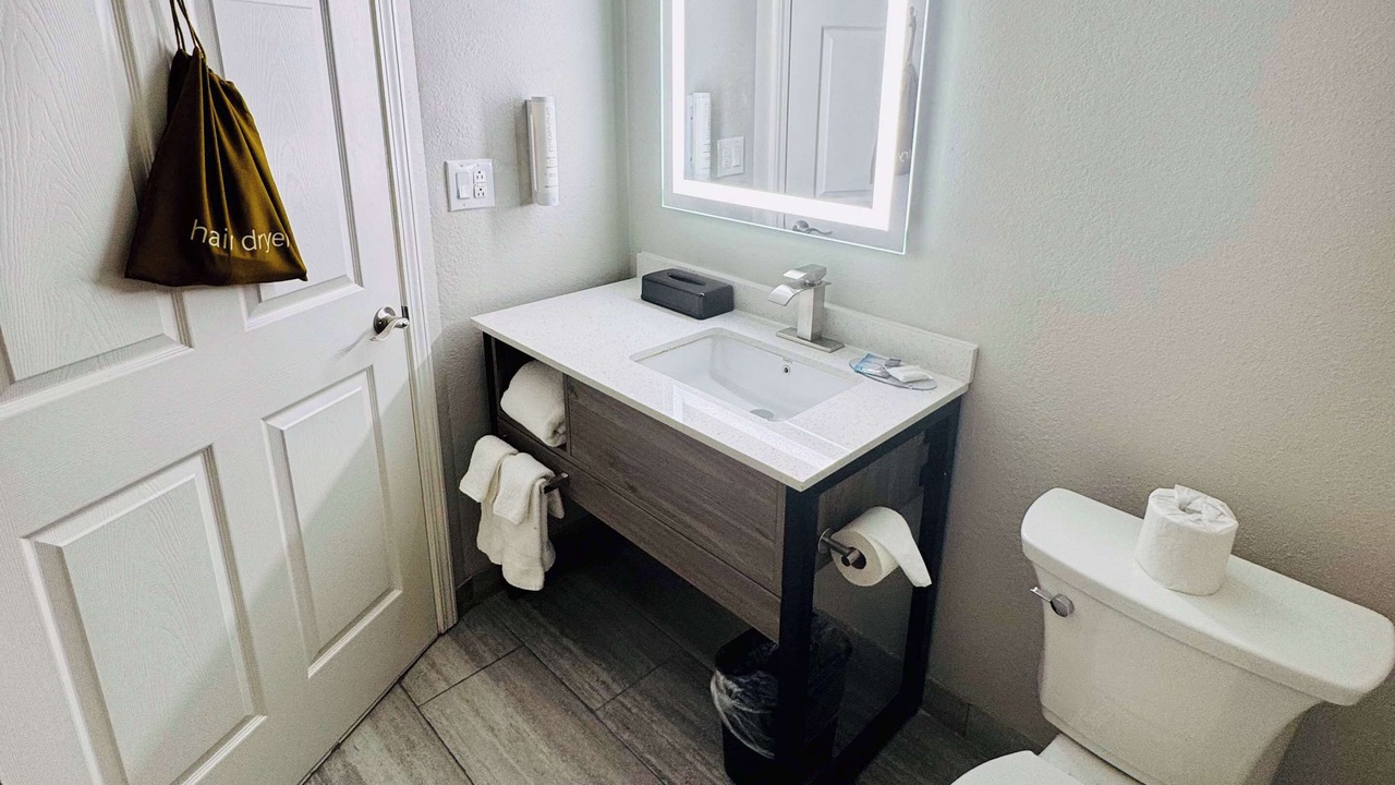 Photo of Bedroom in Albemarle