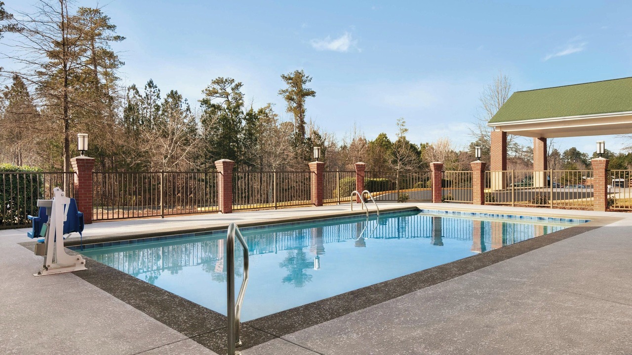 Photo of Outdoor in Southwest Raleigh