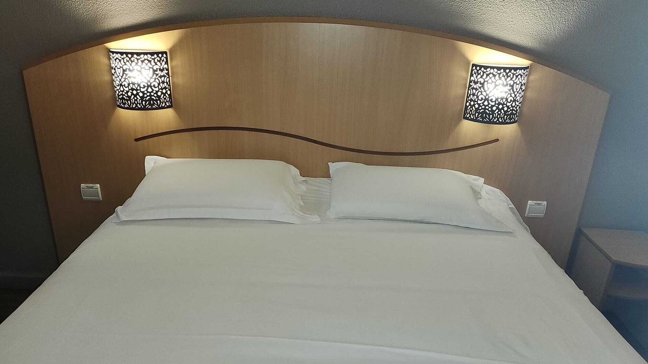 Photo of Bedroom in Antigone