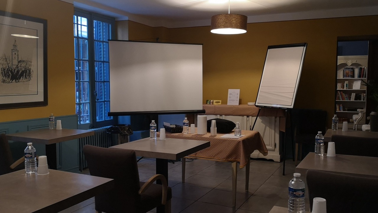 Photo of Others in Nimes City Centre