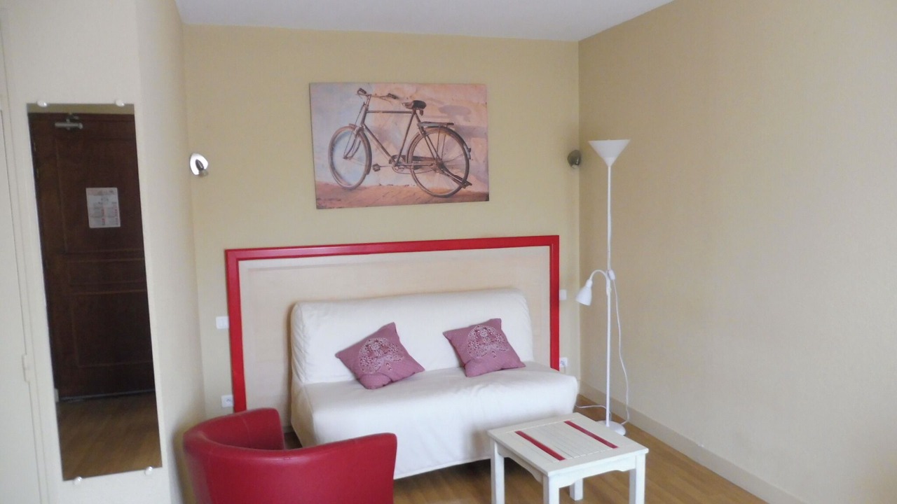 Photo of Others in Limeray