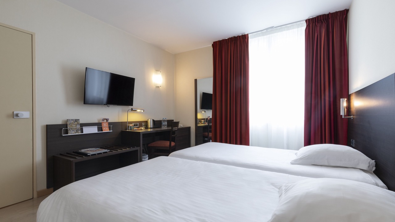 Photo of Bedroom in Downtown