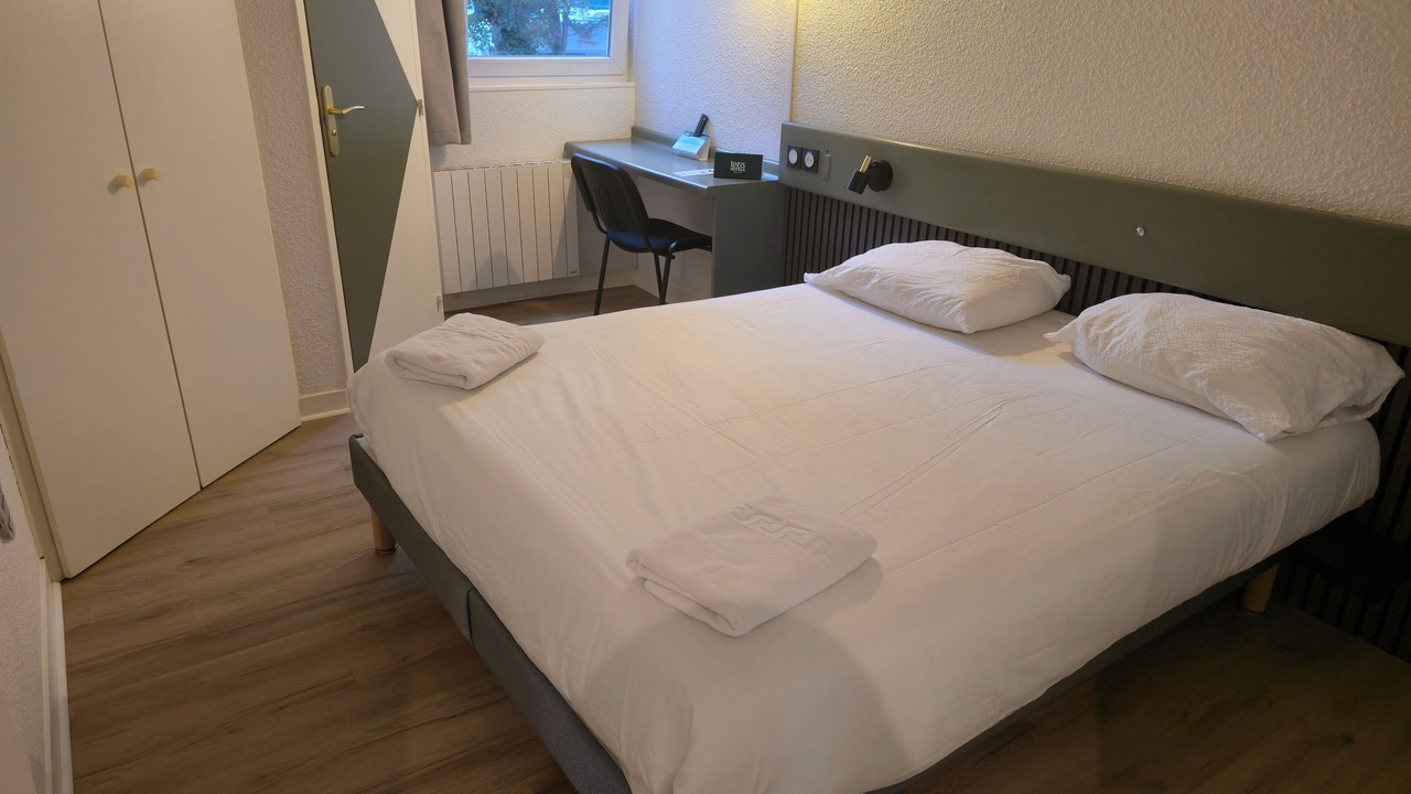 Photo of Bedroom in Poitiers