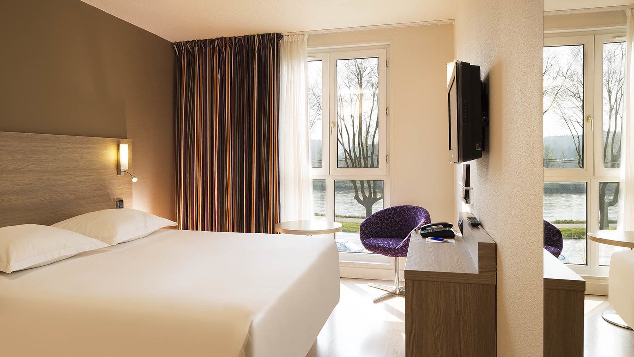 Photo of Bedroom in La Madeleine