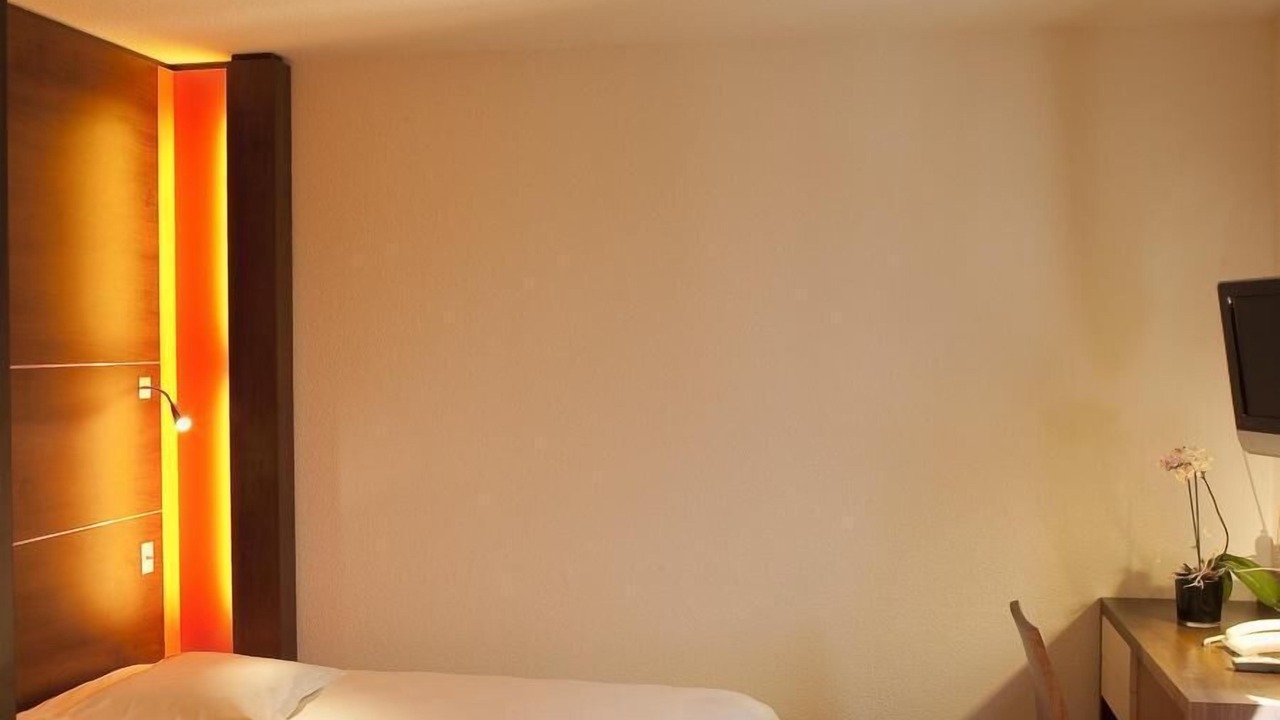 Photo of Bedroom in Saint-Gregoire