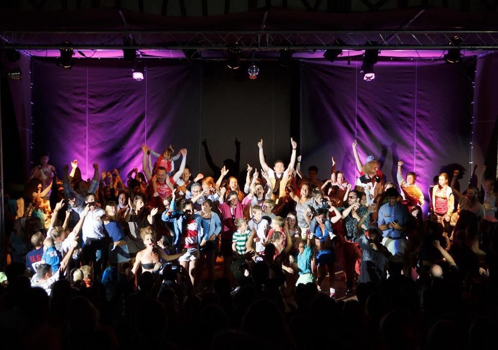 Photo of Others in Epiniac