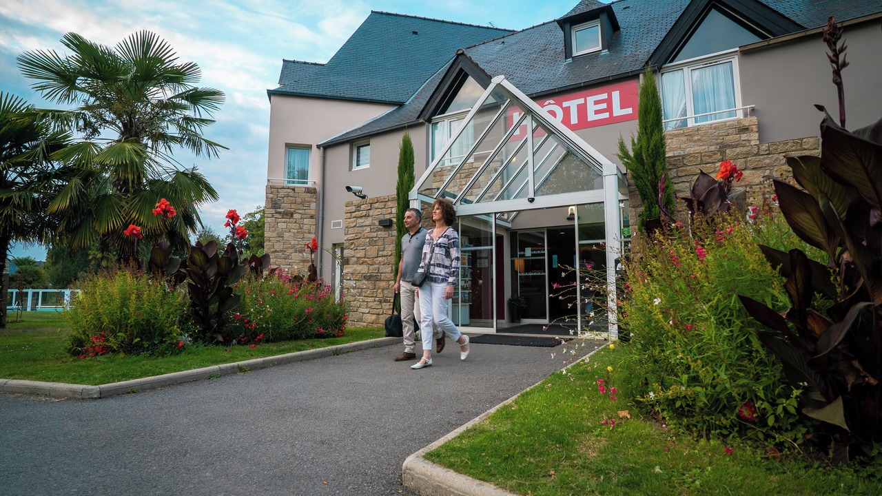 Photo of Others in Epiniac