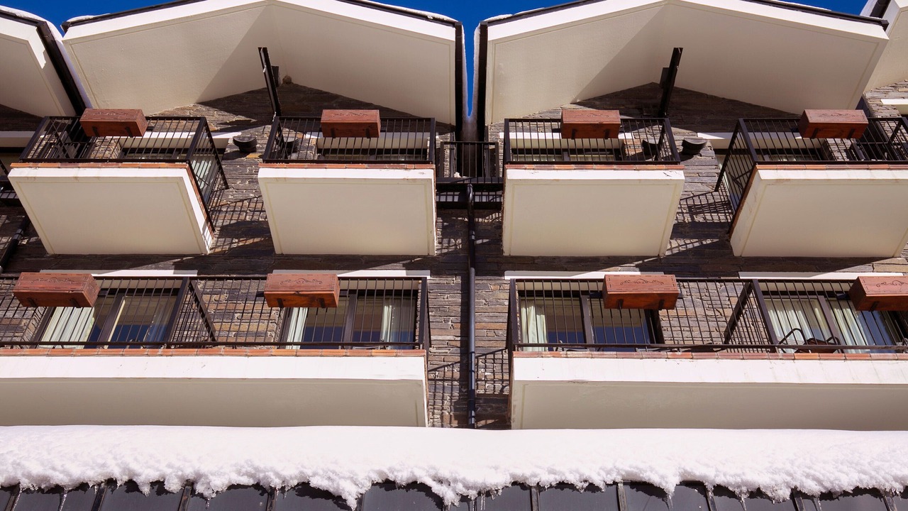 Photo of Outdoor in Incles