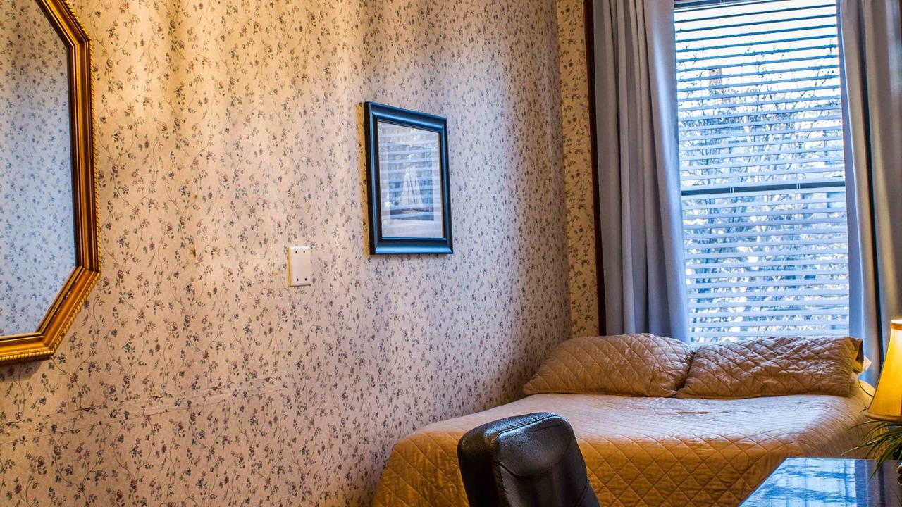 Photo of Bedroom in Longwood