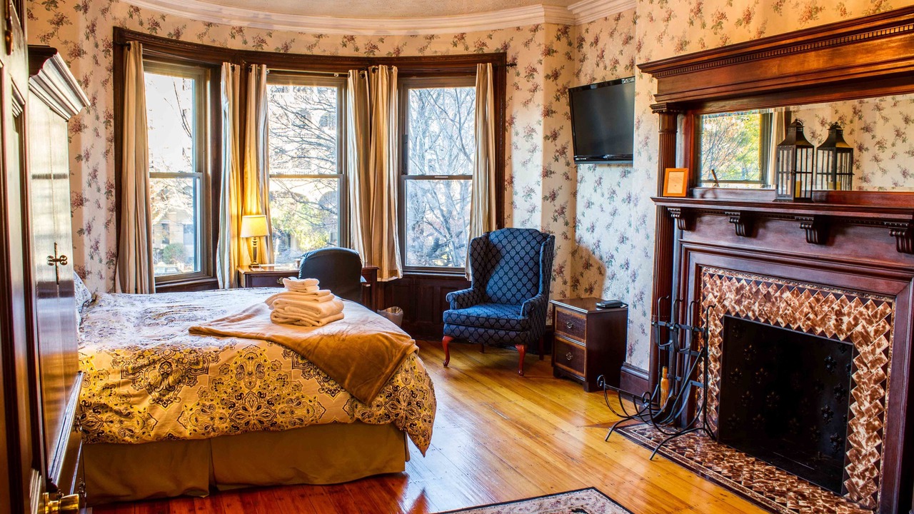 Photo of Bedroom in Longwood