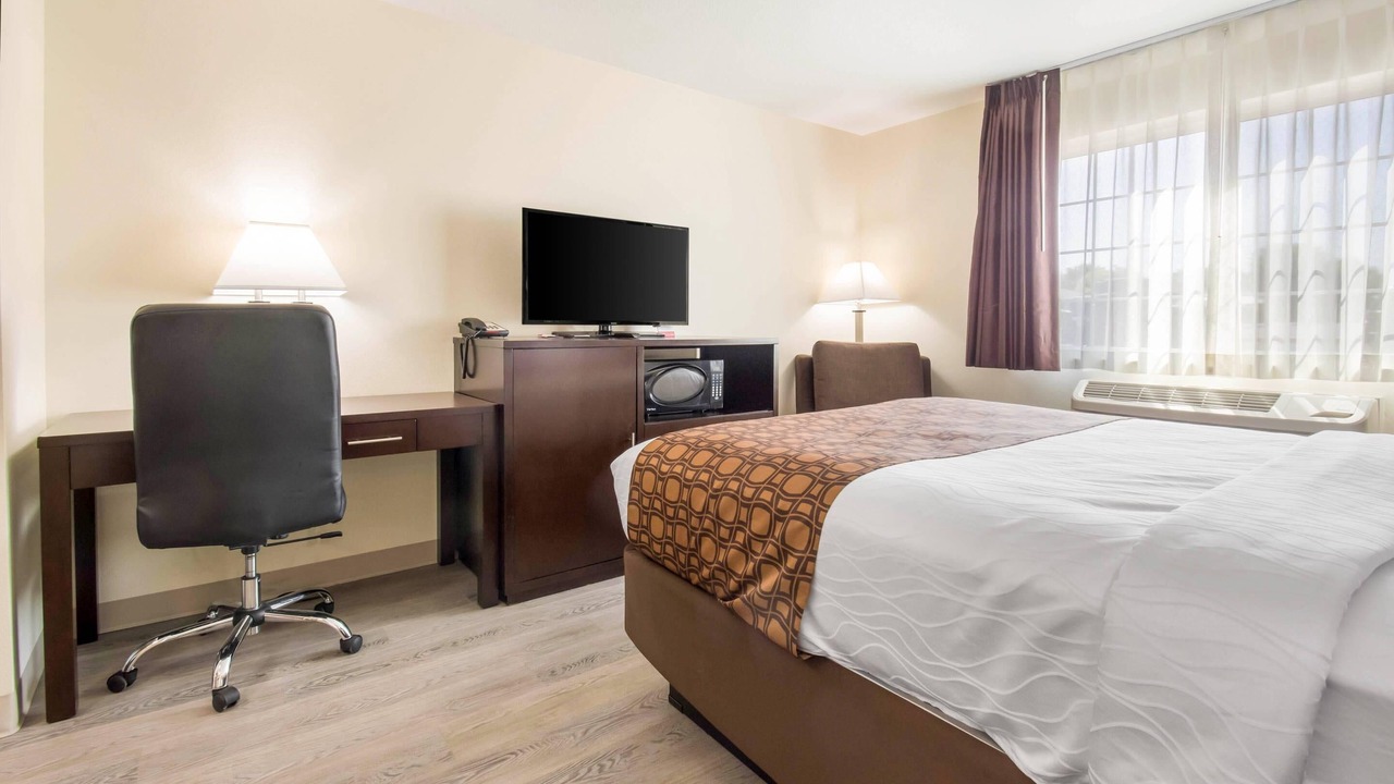 Photo of Bedroom in Umatilla