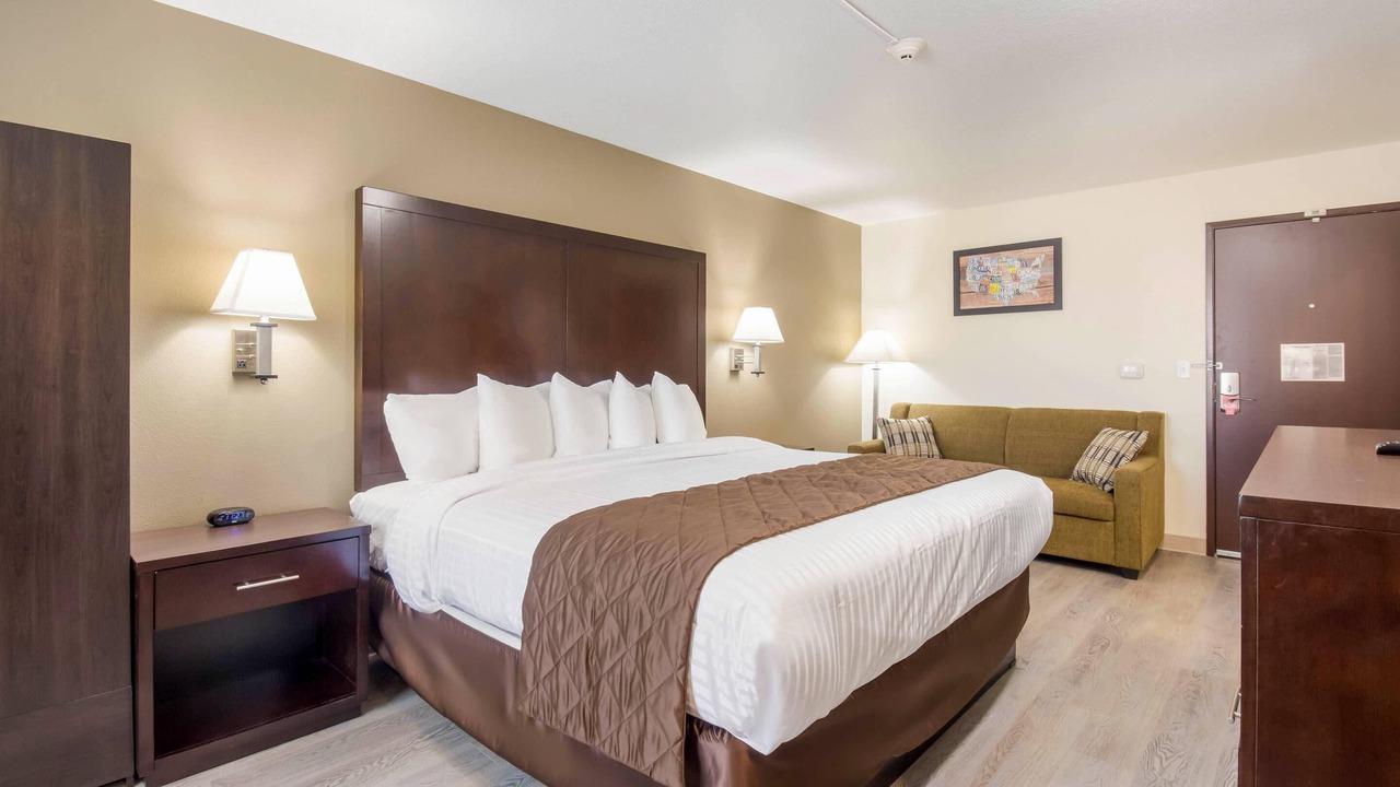 Photo of Bedroom in Umatilla