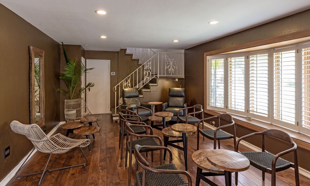 Photo of Others in Saratoga