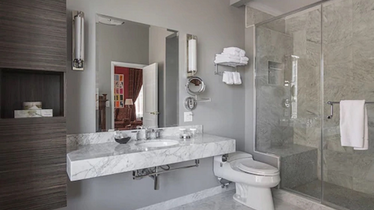 Photo of Bathroom in International District