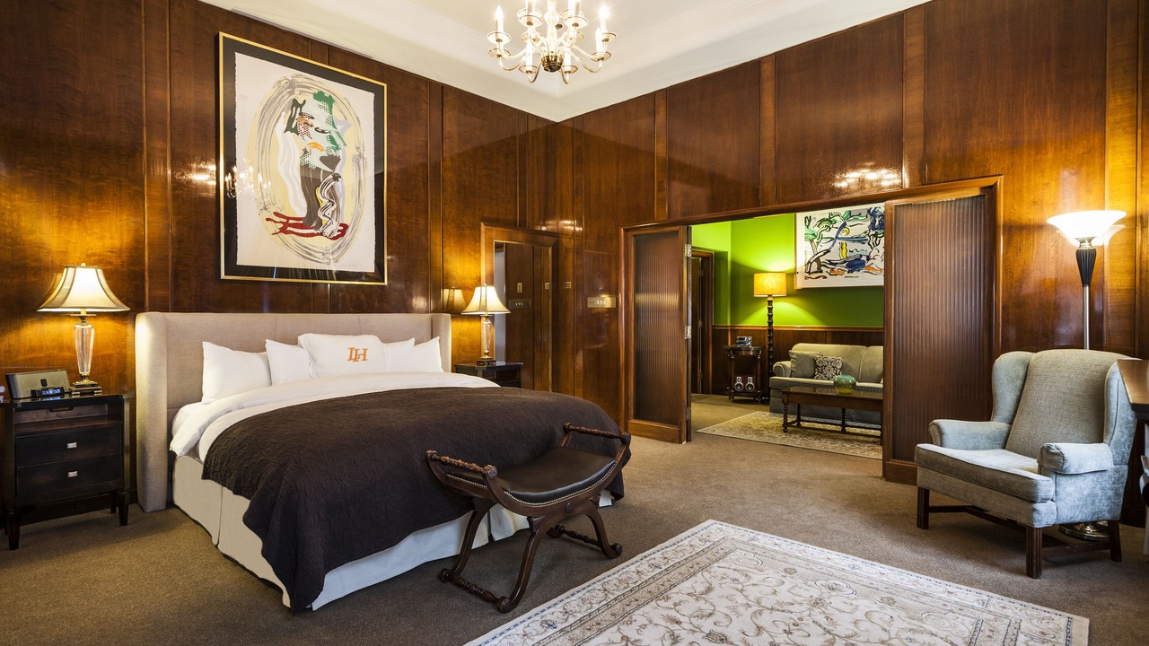 Photo of Bedroom in International District