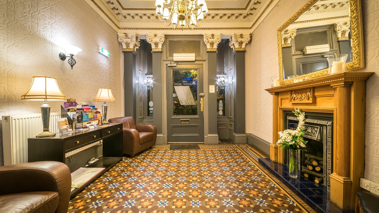 Photo of Livingroom in North West