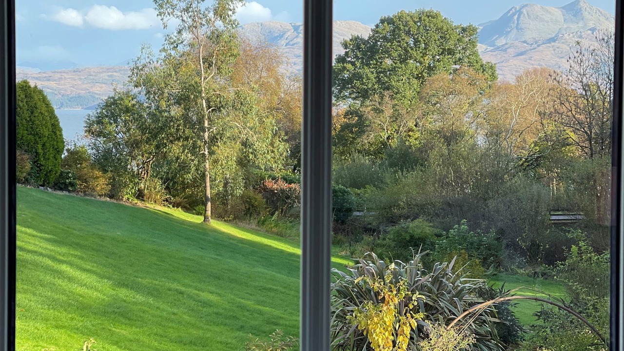 Photo of Bedroom in Duisdalemore