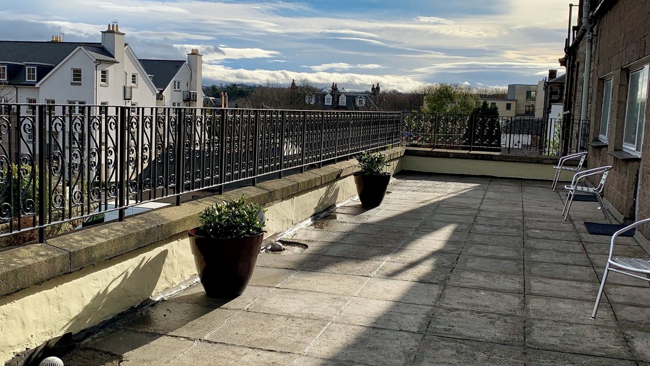 Photo of Patio Balcony in Newington