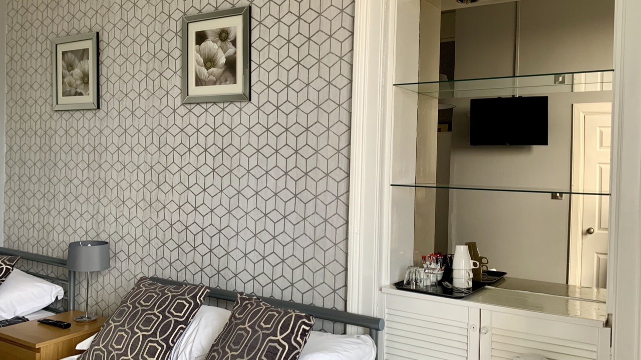 Photo of Others in Newington